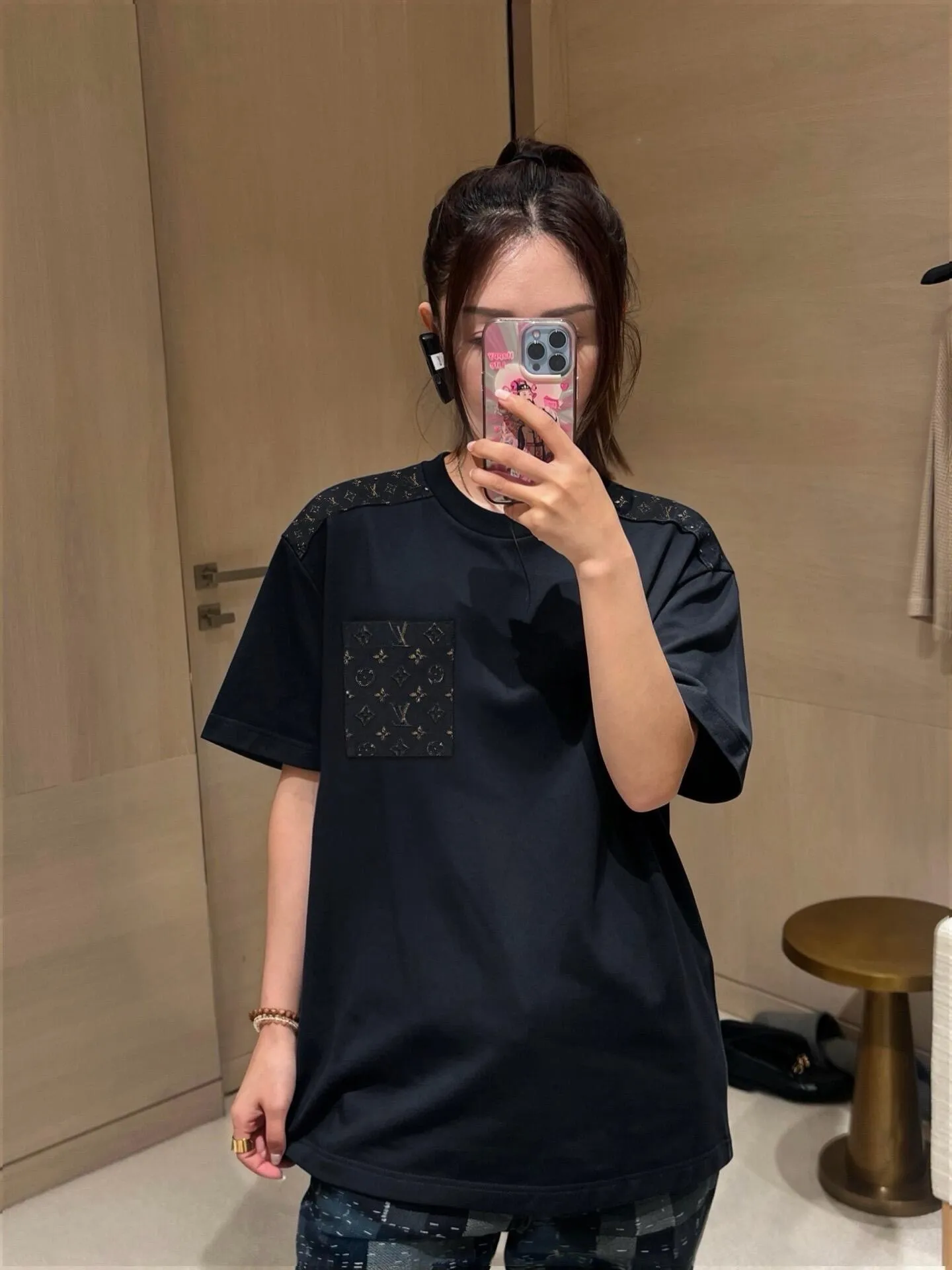 Louis Vuitton/Louis Vuitton three-dimensional embossed splicing short sleeves